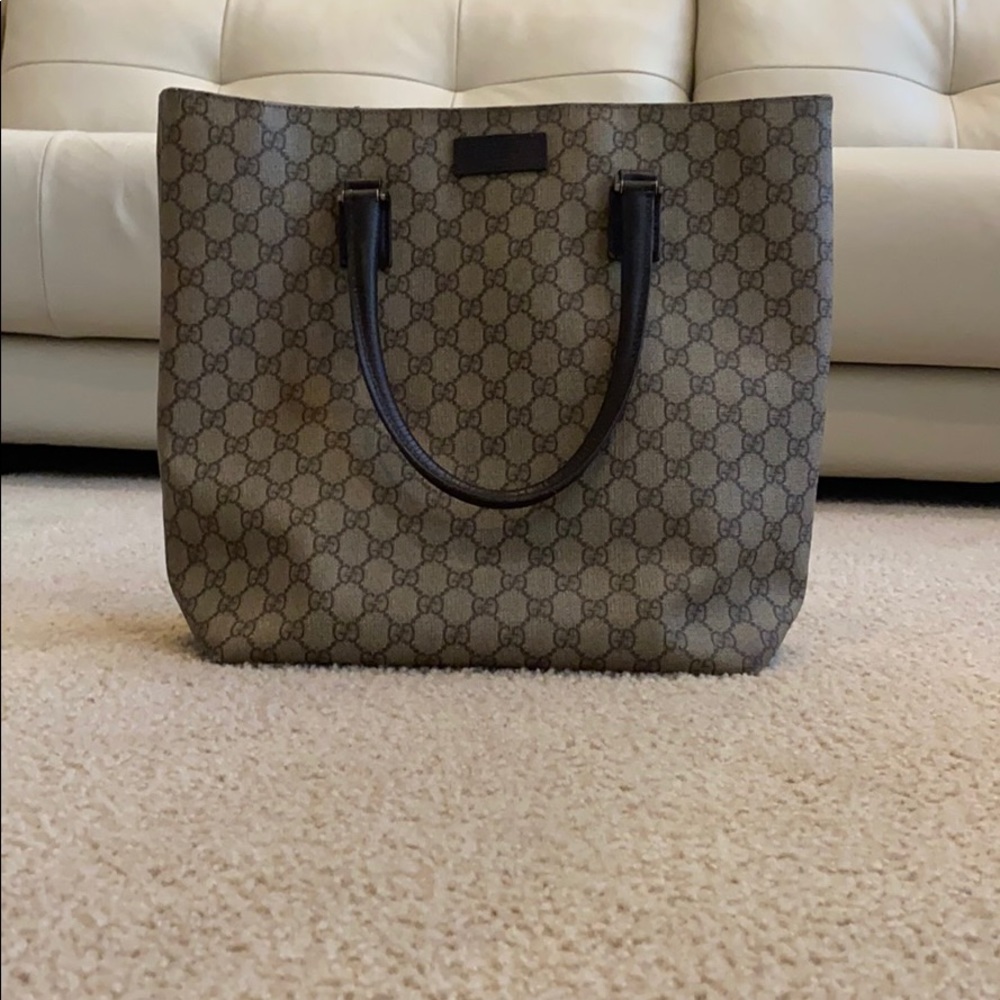 Gucci handbag